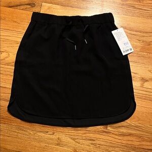 NWT Lululemon Athletica Black Skirt with Drawstring- size 12